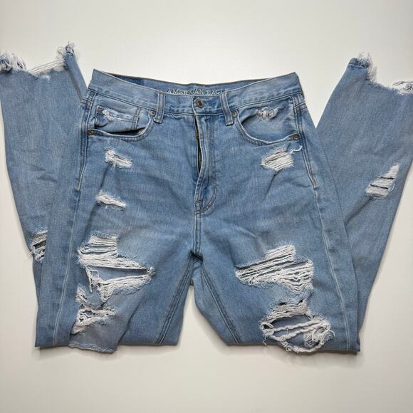 American Eagle | Light Wash Distressed Mom Jean - Picture 4 of 7